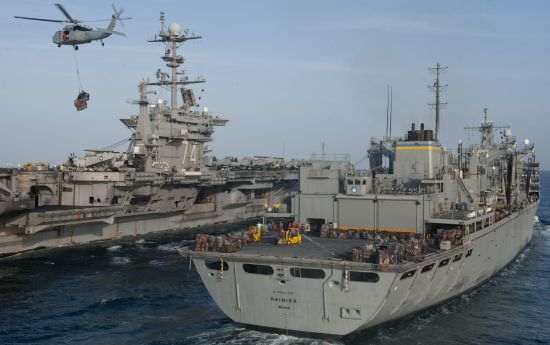 资料图：美国海军斯坦尼斯号航母