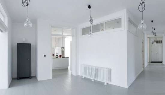 现代简约时尚 深色系家居正当时