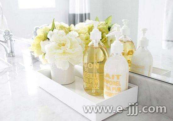 有花的地方就有美 阳春三月用鲜花点缀生活