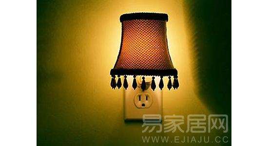 冷光灯泡不利夫妇感情。