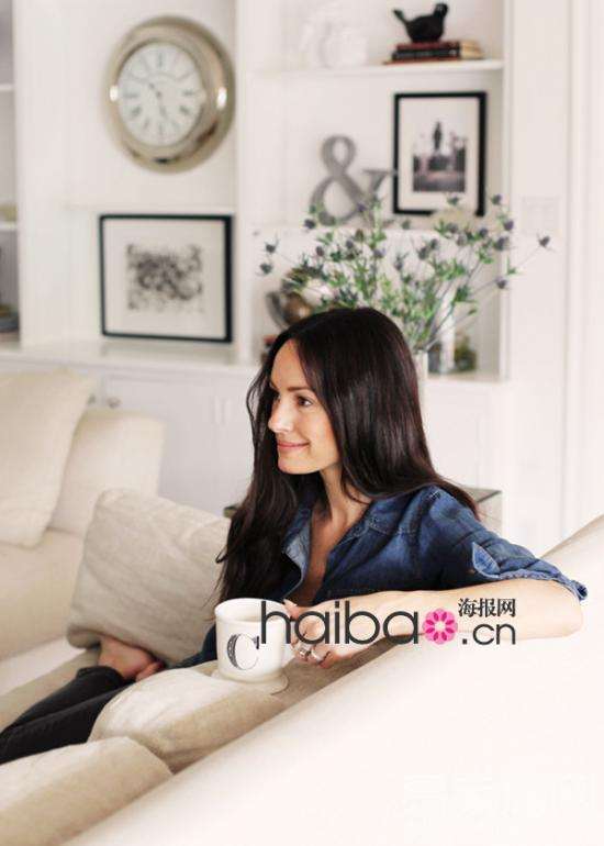 挑对心机家具，制造“膨胀”错觉！六个增加空间感的家居饰品搭配法，小房间也可以有大气场！