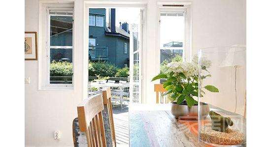 点击图片进入下一页